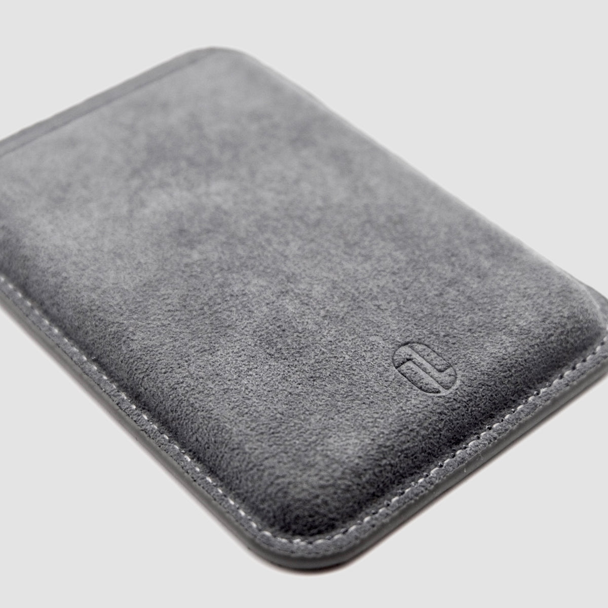 Alcantara® Magsafe Wallet — Model I